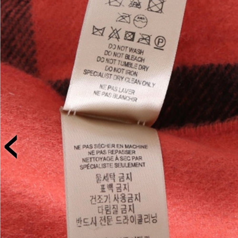 Burberry Classic Check Cashmere Scarf Salmon Pink - Picture 7 of 9